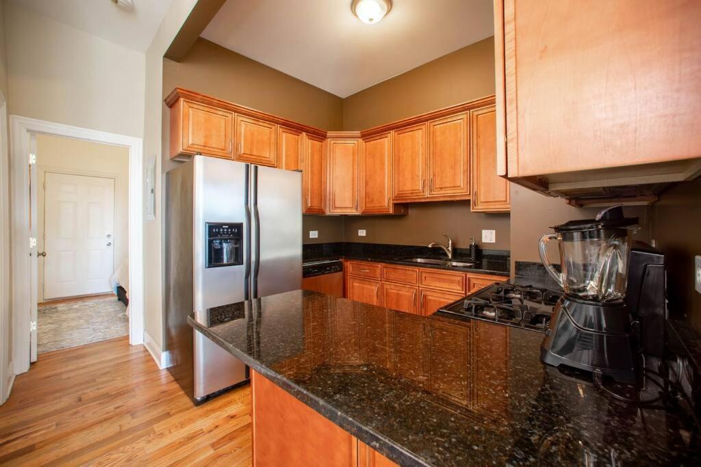 Getaway In The Heart Of Pilsen Chicago Apartment ภายนอก รูปภาพ
