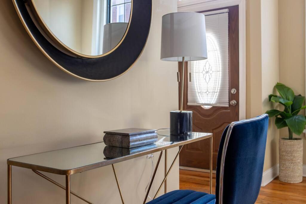 Getaway In The Heart Of Pilsen Chicago Apartment ภายนอก รูปภาพ